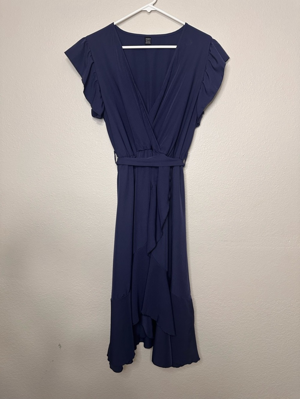 Navy Wrap Midi Dress with Ruffle Sleeves and Ruffle Bottom Hem Size XL - Picture 2 of 5